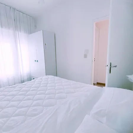 拉斯恩斯玛公寓 公寓 *